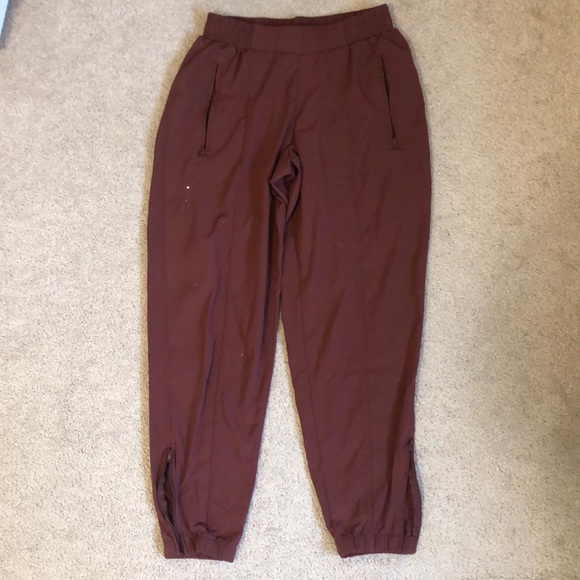 Old Navy Pants - Old Navy Active Stetchtech cropped joggers